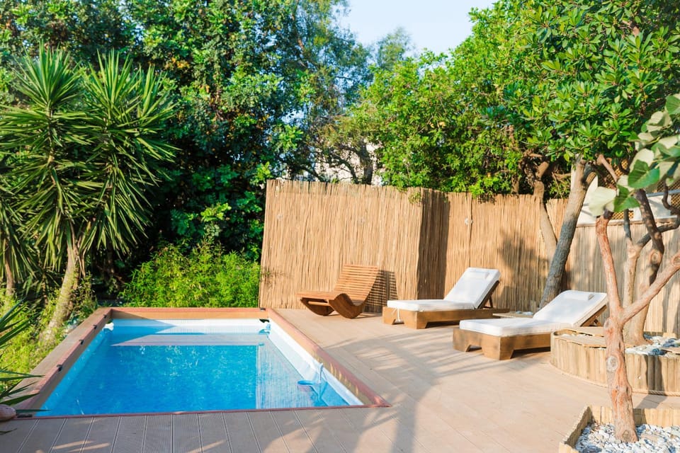 Garden view, Swimming pool