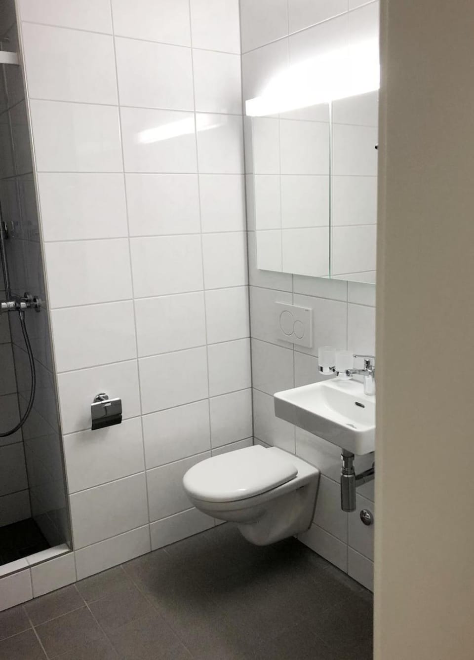 City Center Zurich Downtown Apartments next to Zurich HB Main Train Station NEU - Self Checkin Apartment in Zurich City