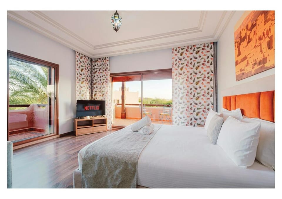 Villa Magnolia avec Jacuzzi, Cuisinière, Piscine Villa in Marrakesh-Safi