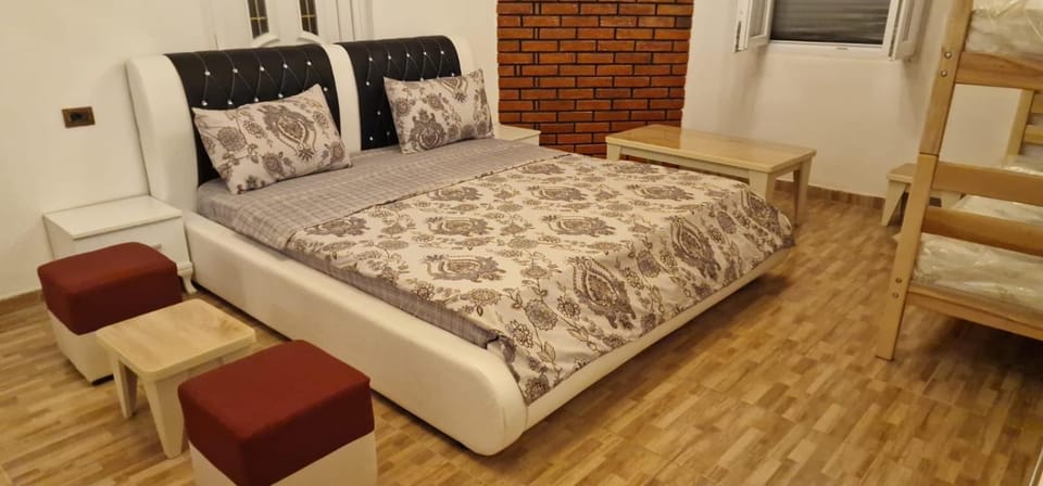 Bujtina Mark Alia Bed and Breakfast in Montenegro