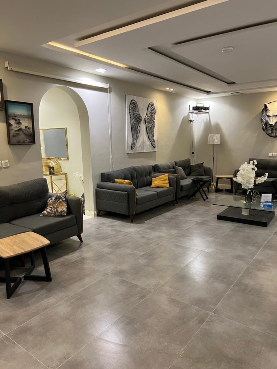 Living room, Seating area