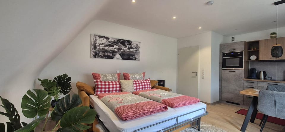 Bed, Living room