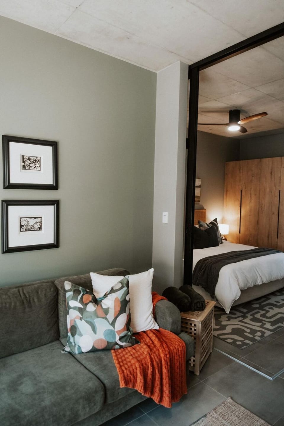 Seating area, Bedroom