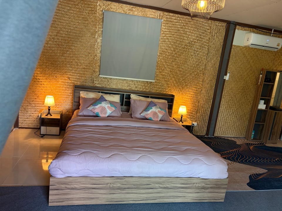 Alisa Villa, Ubon Cottage House in Thailand