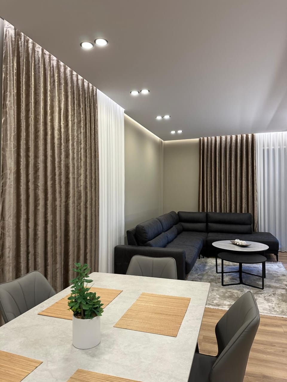 Bright & Modern Family Flat Apartment in Tirana