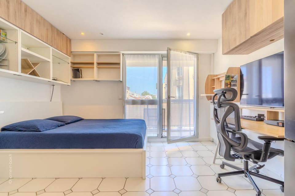 Beaurepaire Paris Rental House Apartment in Pantin