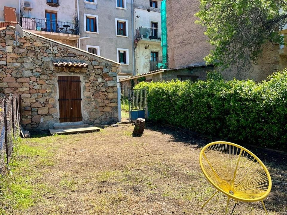 Garden, Garden view