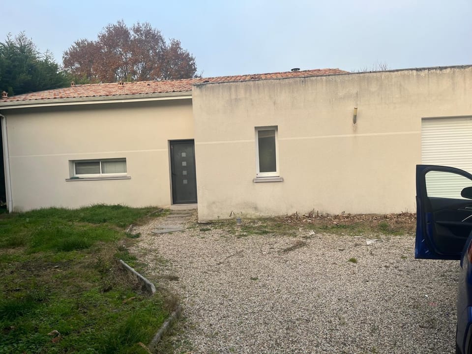 MAISON individuelle Villa in Nouvelle-Aquitaine