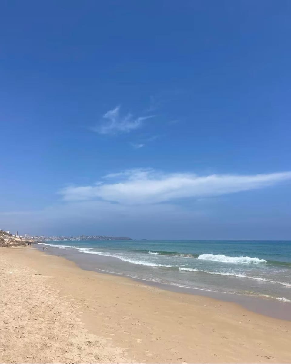 Logement Confort à 20m de la Mer Apartment in Oran Province, Algeria