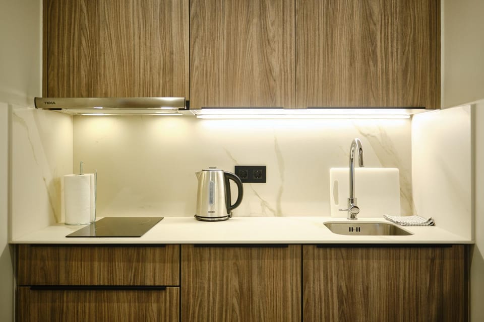 Coffee/tea facilities, Kitchen or kitchenette