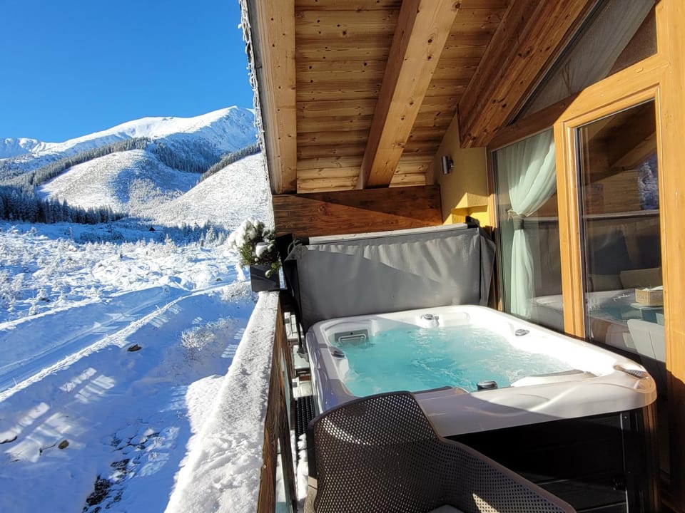 CHALET SCALA SIX JASNÁ - FREE Jacuzzi & Sauna & Breakfast ! Apartment in Slovakia