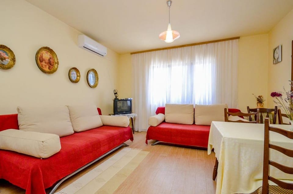 Living room, Other