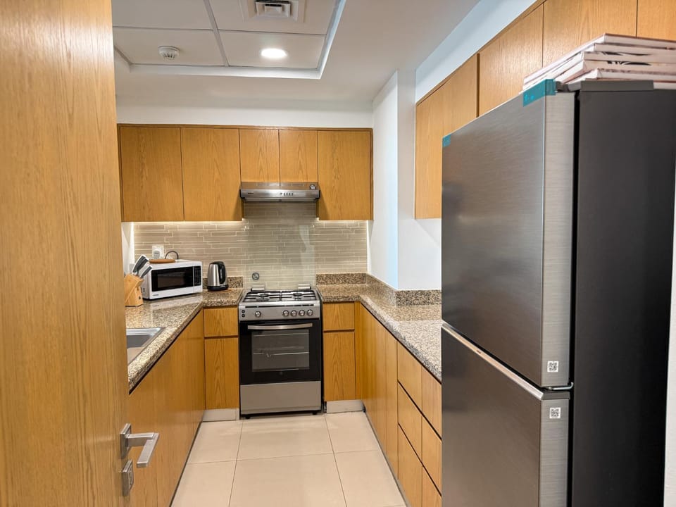 Luxury 2bdr apartment with Burj views & resort amenities Apartment in Dubai