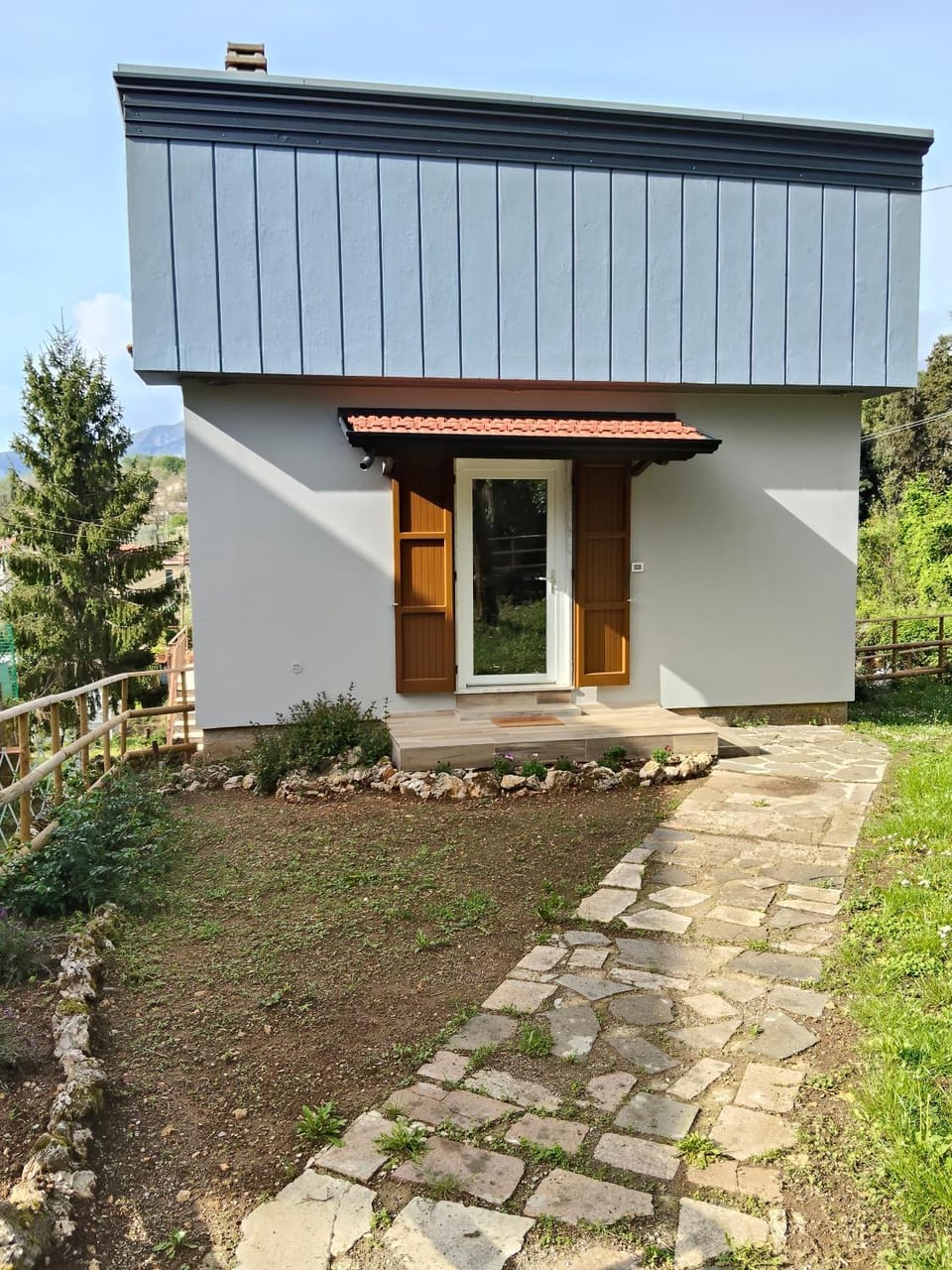 Property building, Garden, Garden view