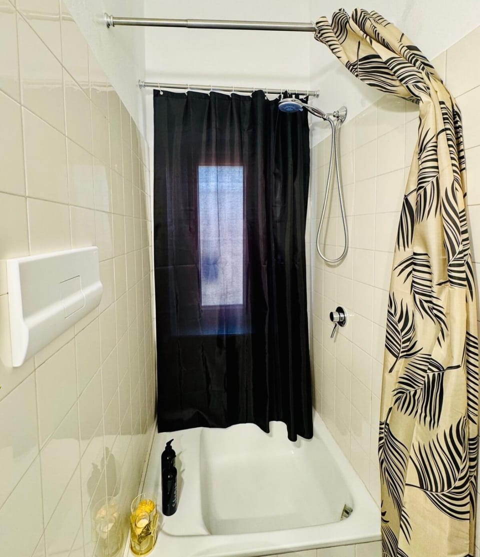 Shower, Bathroom, Bath