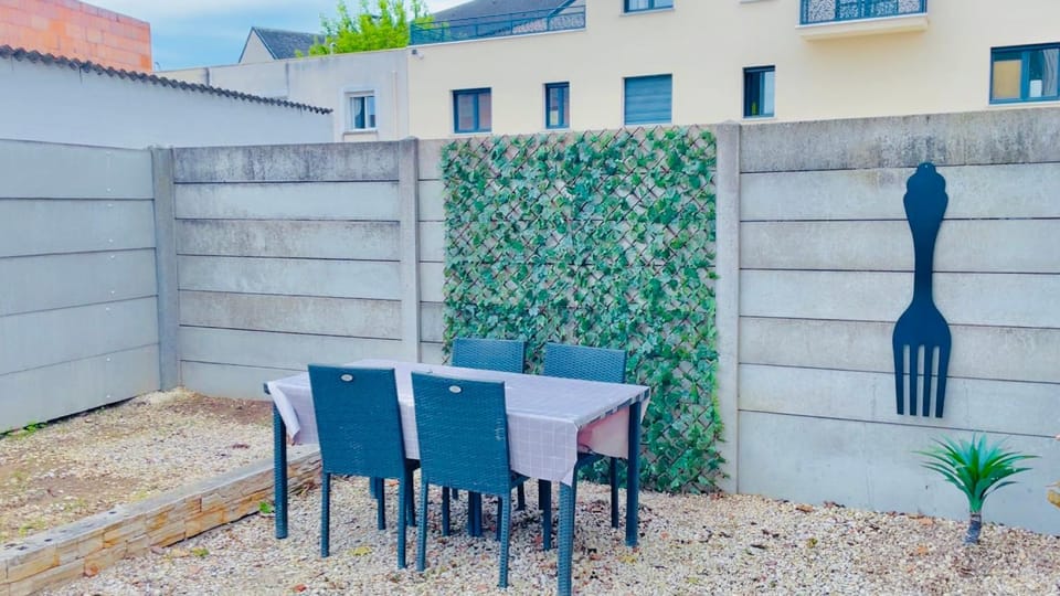 Patio, BBQ facilities, Garden, Garden view