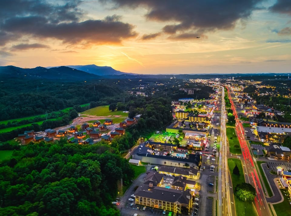 Neighbourhood, Bird's eye view, City view, Mountain view, Location, Sunset