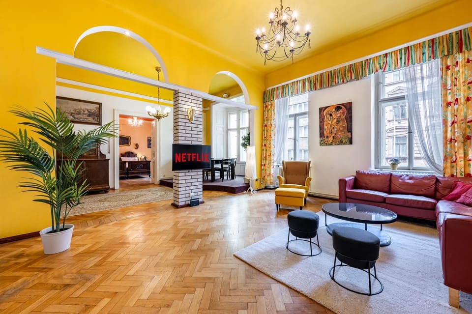 TV and multimedia, Living room