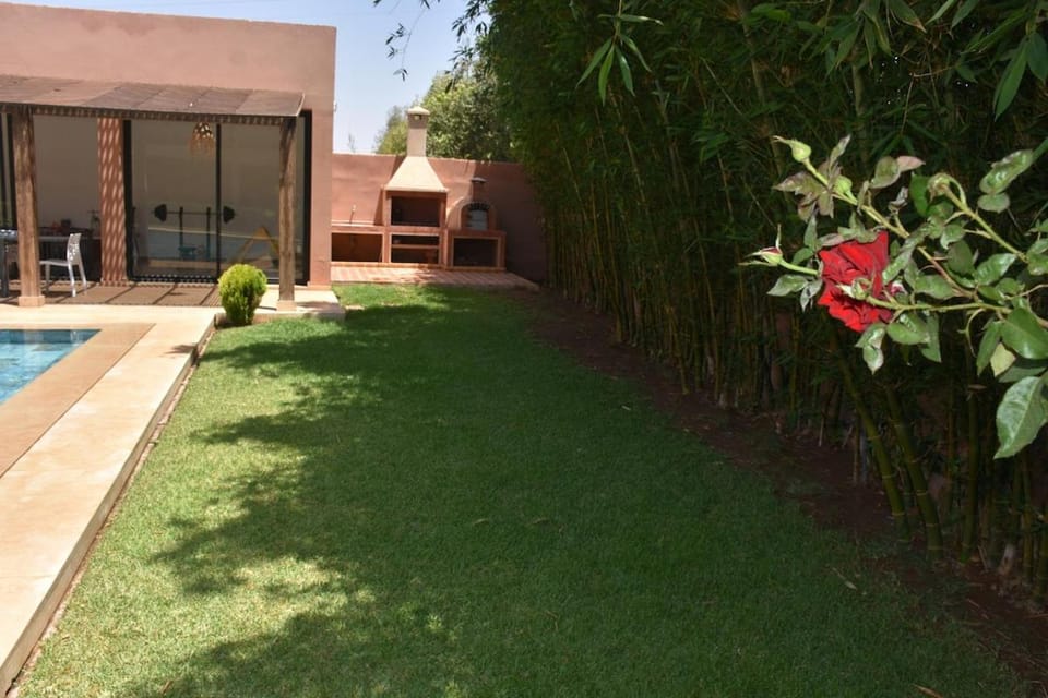 BBQ facilities, Garden