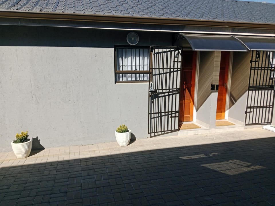 Townview Estate Apartment in KwaZulu-Natal