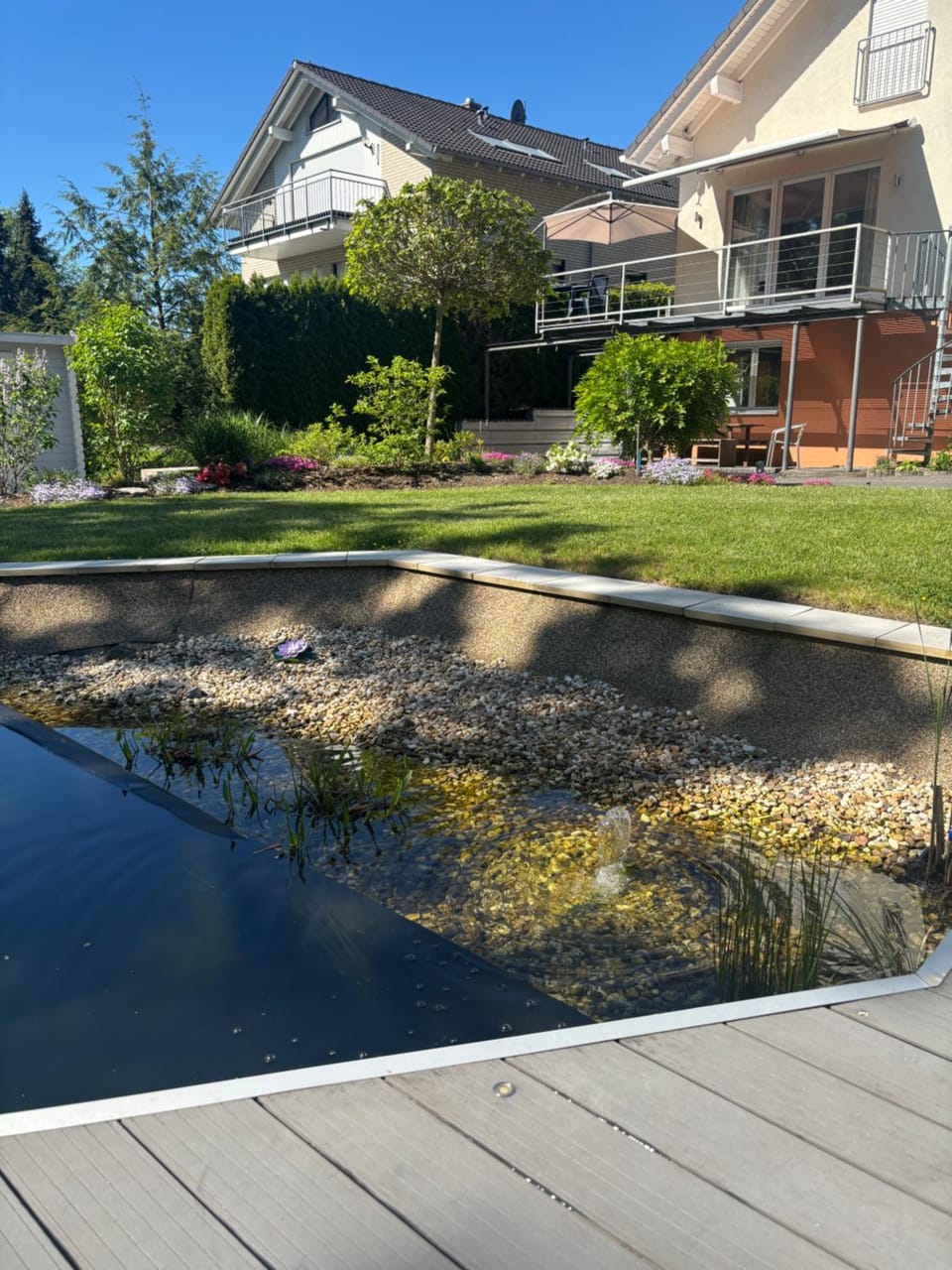 Property building, Garden