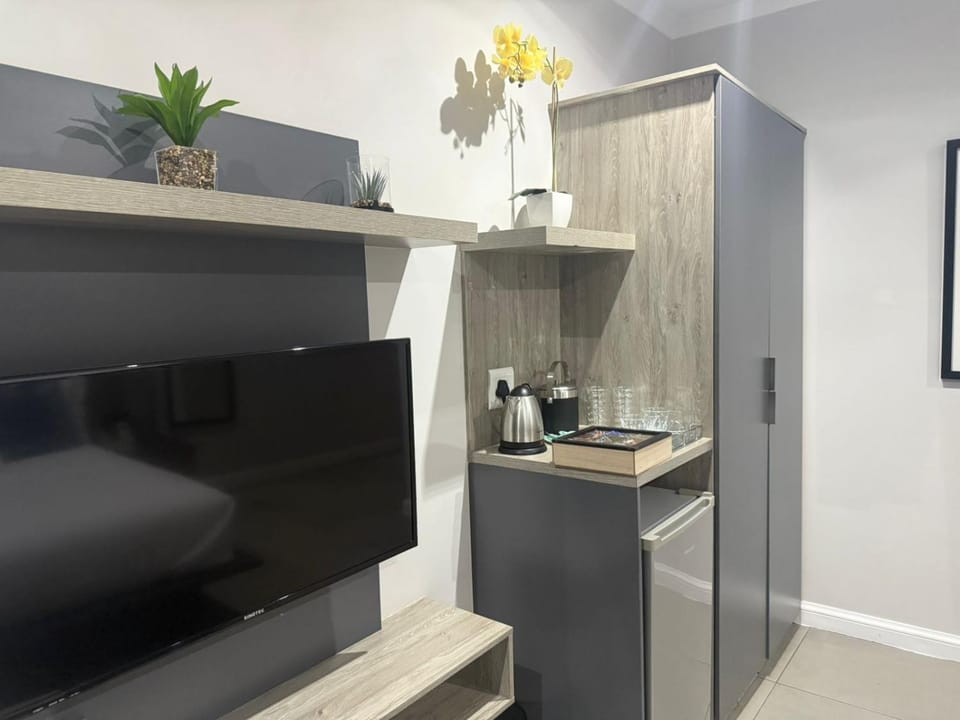 NYK Creations Apartments Bed and Breakfast in Sandton
