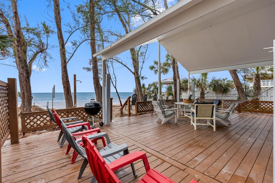 Coastal Escape in Indian Rocks Breathtaking Waterfront Views from the Deck House in Indian Rocks Beach