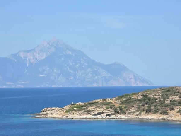 Nearby landmark, Day, Mountain view, Sea view