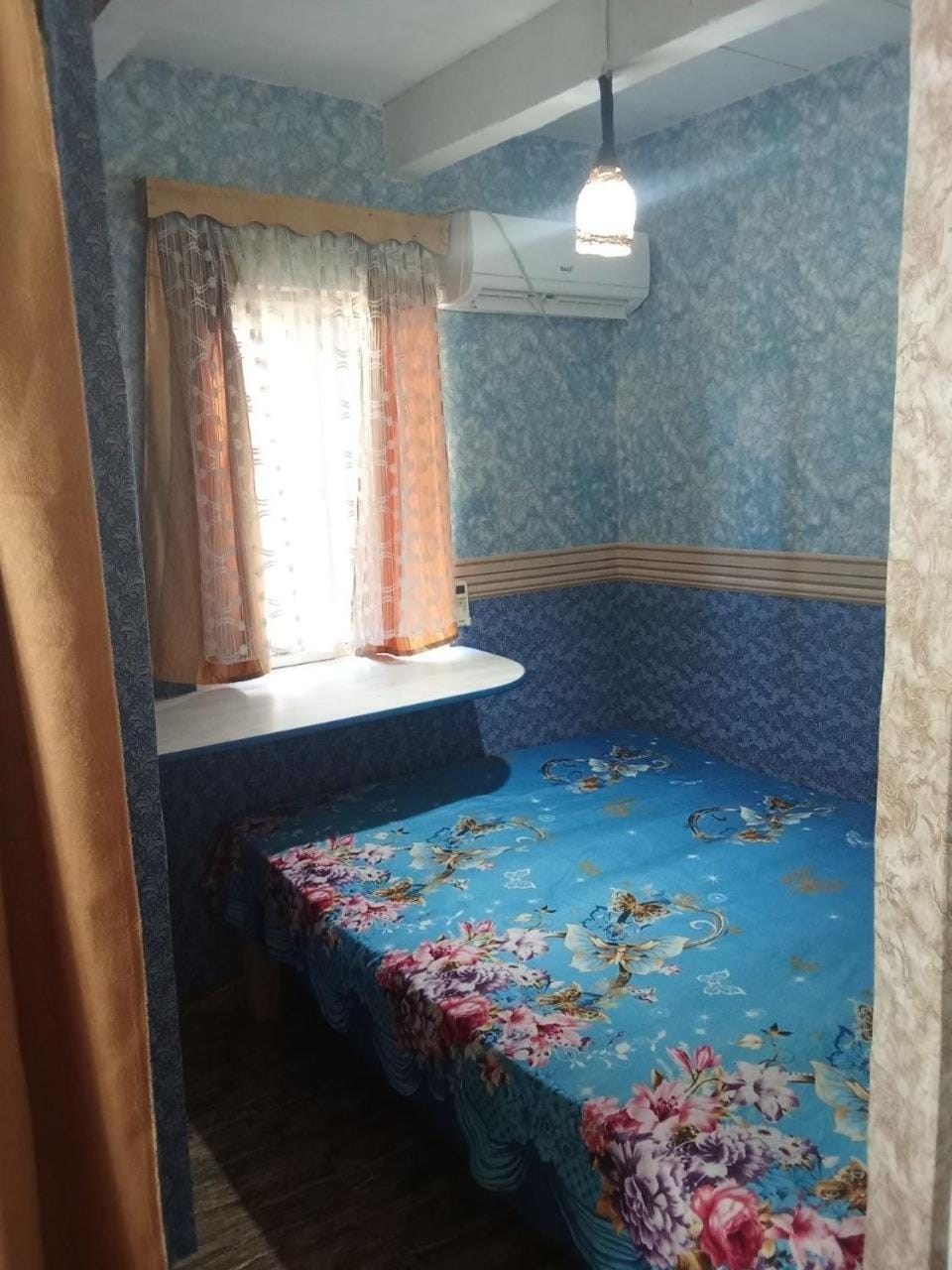 Домик-студия у моря в городе Поти со своим двориком House in Georgia