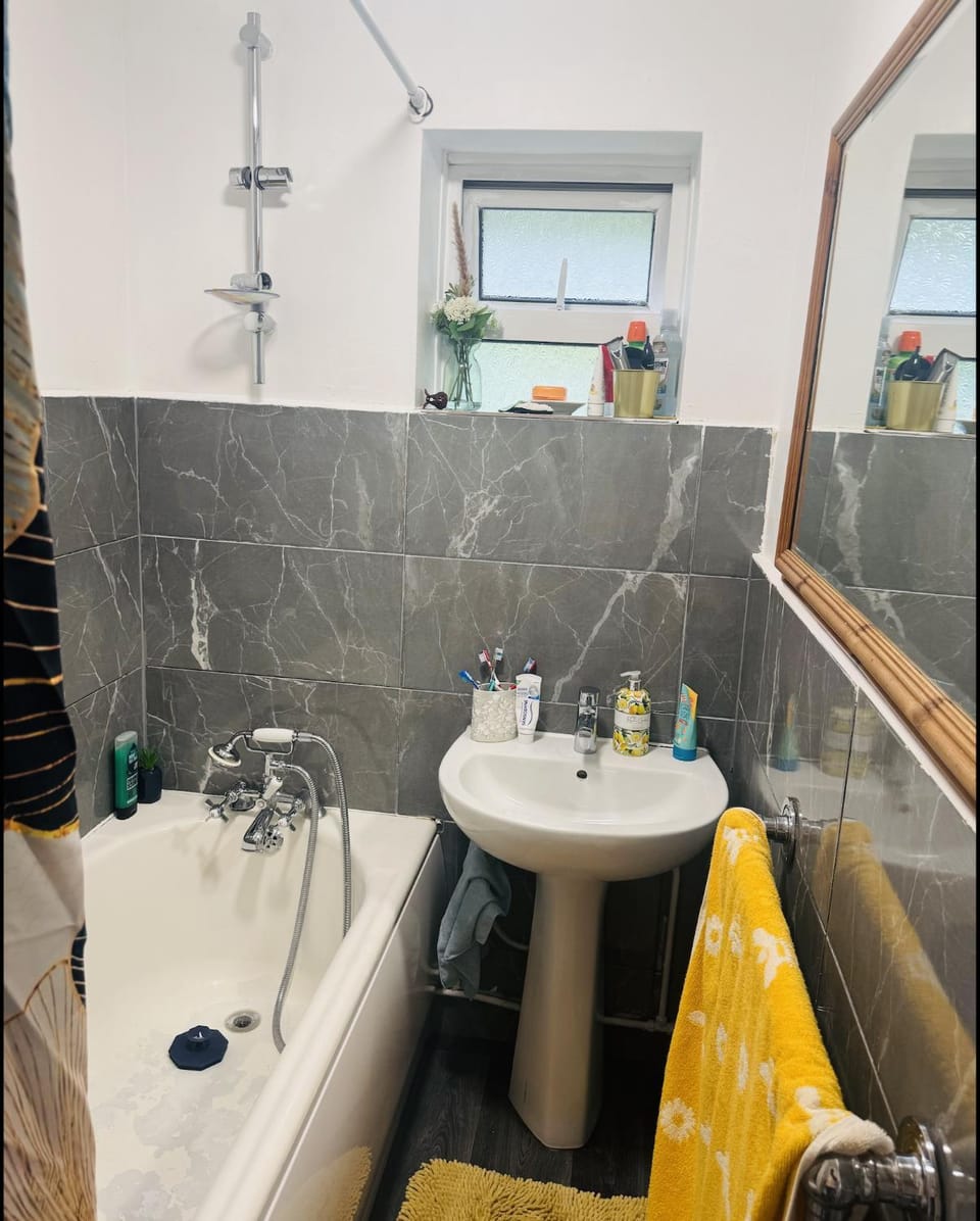 Stylish 3BR Home in High Wycombe Vacation rental in High Wycombe