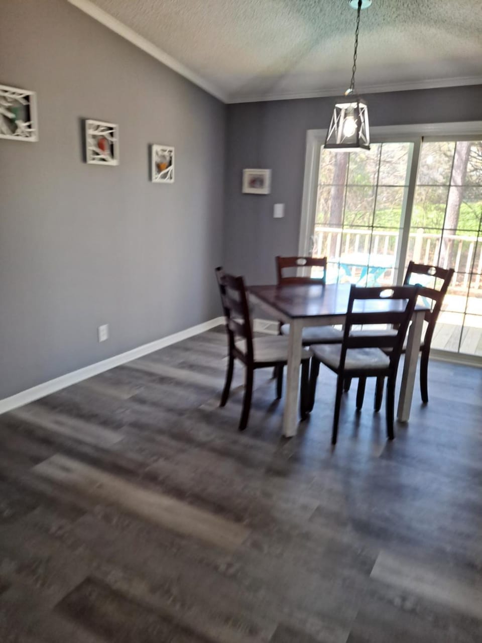 Seating area, Dining area