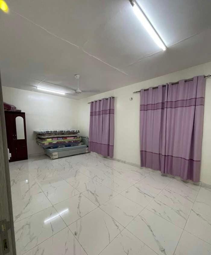 Break in the island of Masirah Dawa District House in Oman