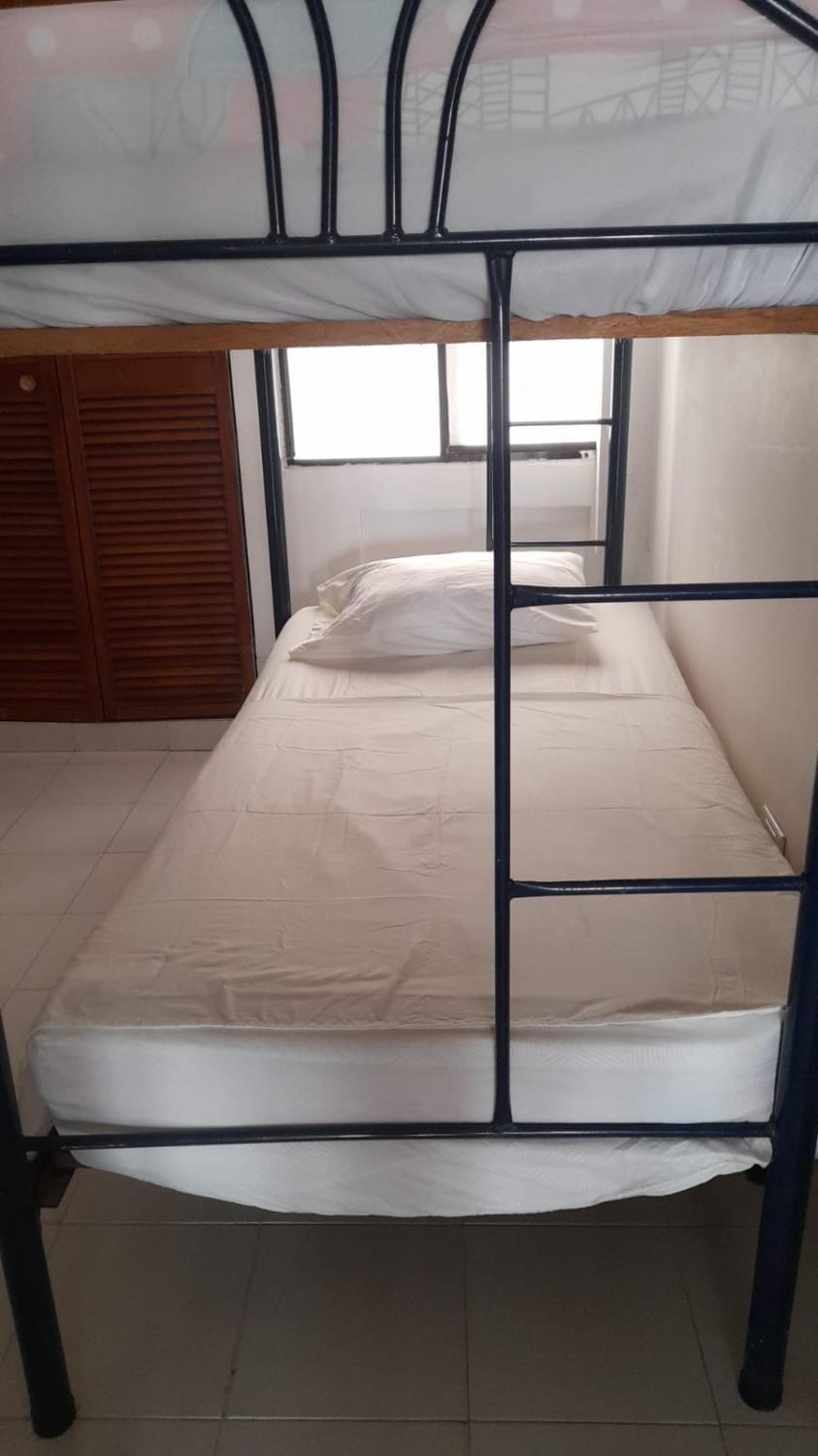 Bed, Bedroom, bunk bed