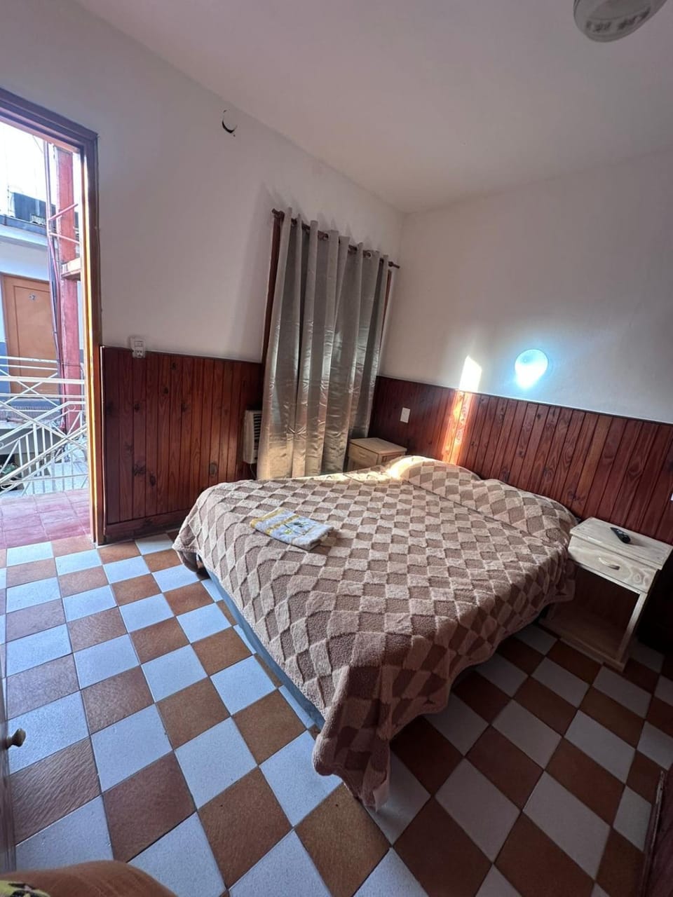 Hospedaje en Avenida Artigas 5 Bed and Breakfast in Corrientes