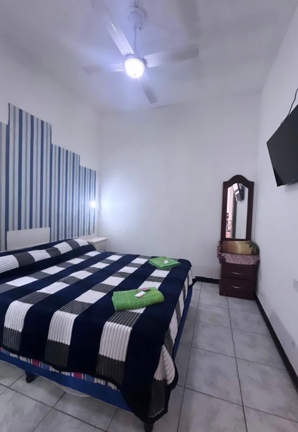 Hospedaje en Avenida Artigas 5 Bed and Breakfast in Corrientes