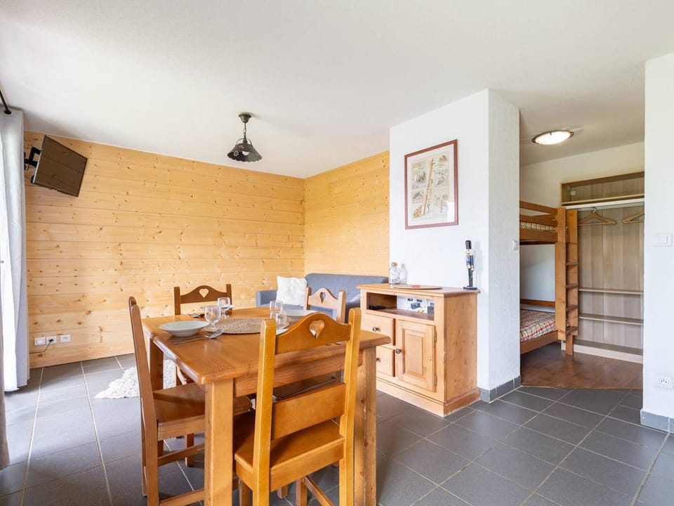Studio cosy pour 4 près des pistes à Peyragudes - FR-1-695-76 Apartment in Occitanie