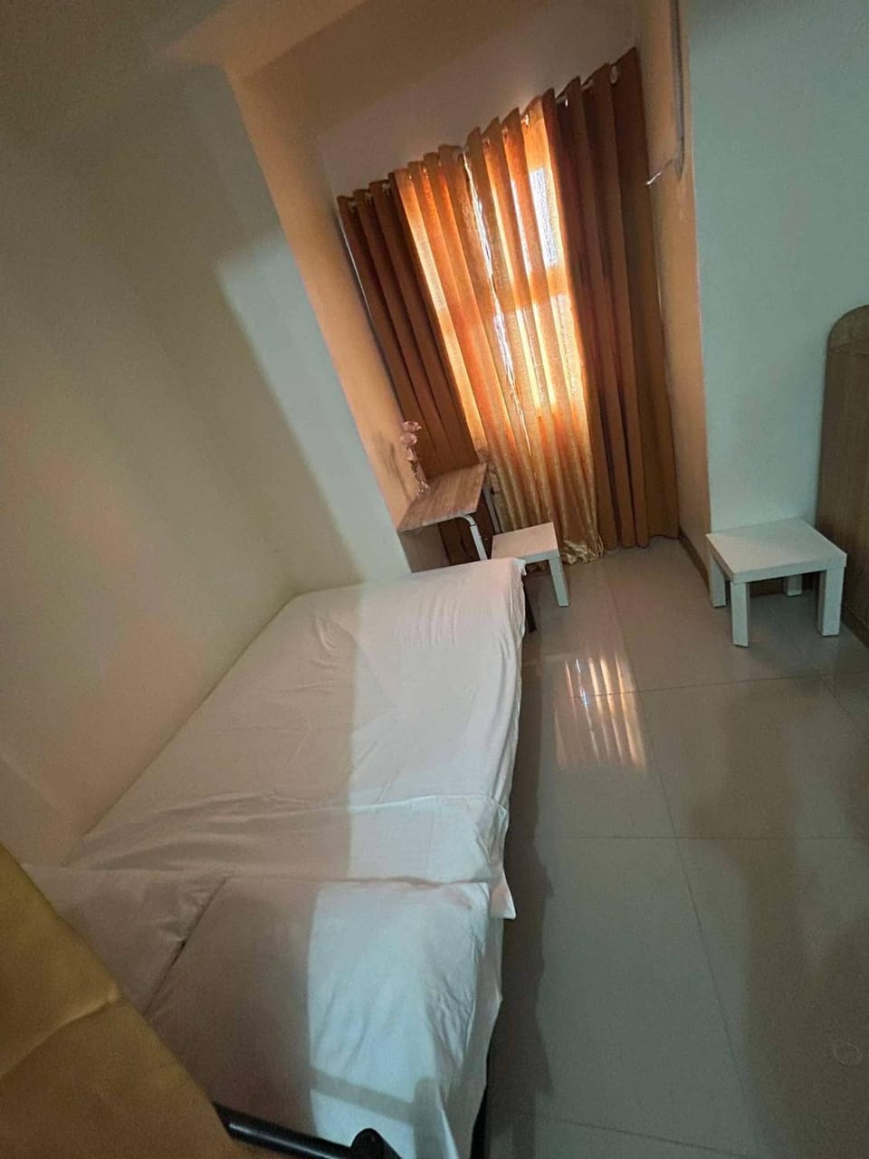 Gen coZy Condo Stay by Victoria de Manila Tower Apartment hotel in Manila City