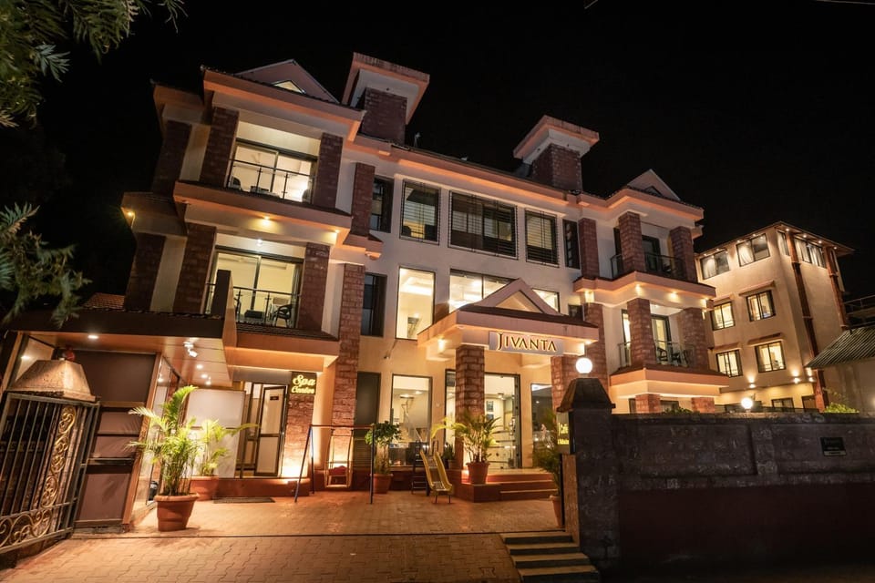 Property building, Night