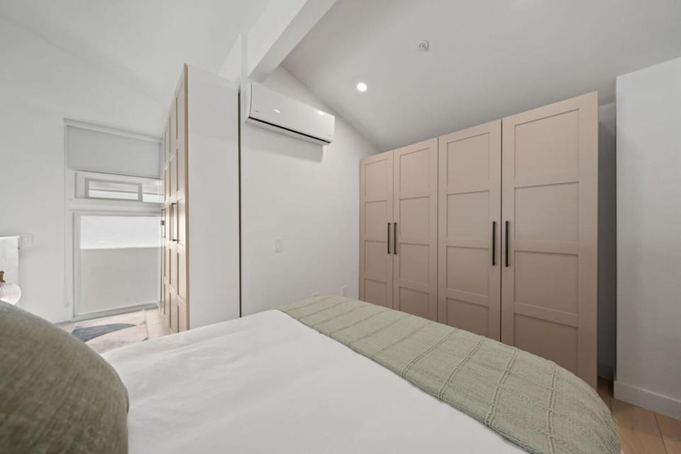 Ocean View Loft in Little Italy near Downtown-Gaslamp Apartment in San Diego
