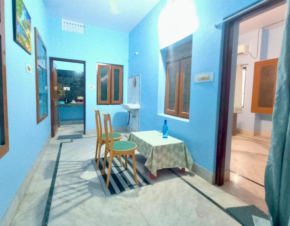 Ratna's Nest Homestay Apartment hotel in Puri
