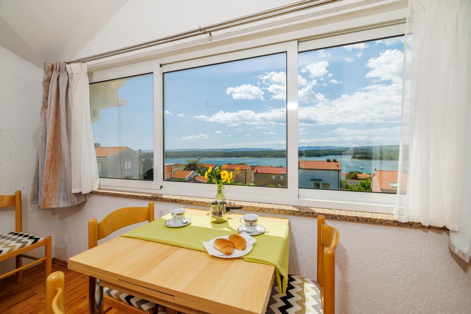 Dining area, Sea view