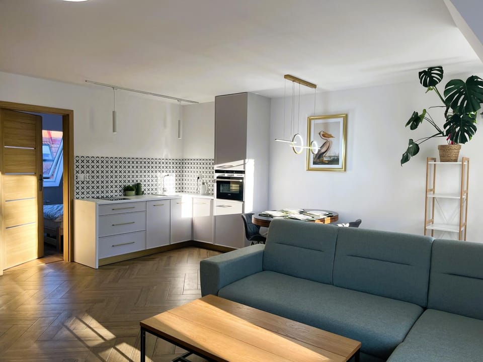 Kitchen or kitchenette, Living room, Seating area