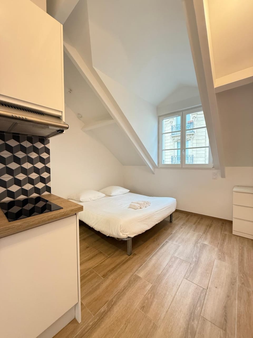 Cocoon in the 16th Eiffel Tower and Roland Garros Apartment in Paris