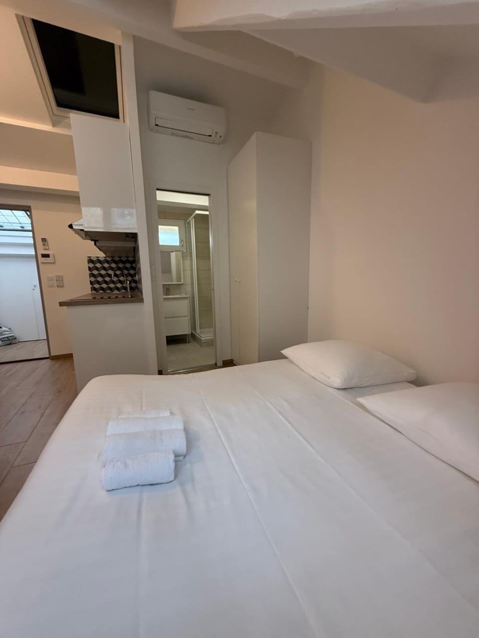 Cocoon in the 16th Eiffel Tower and Roland Garros Apartment in Paris