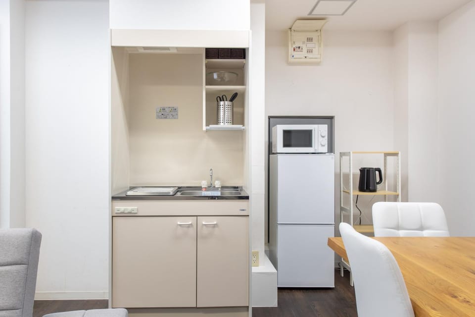 富久スクエア Apartment in Shibuya