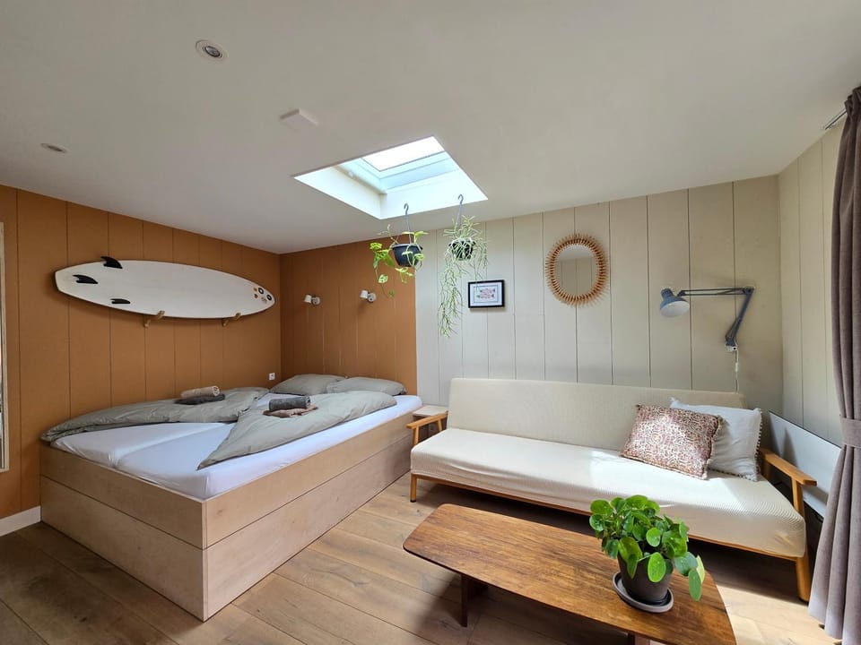Seating area, Bedroom