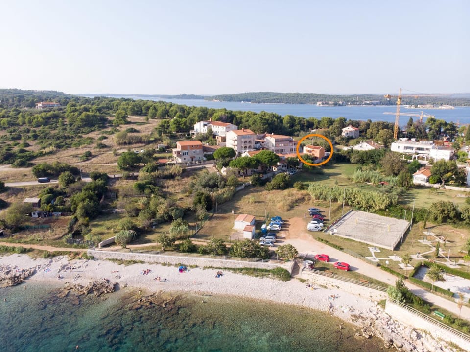 Bird's eye view, Beach