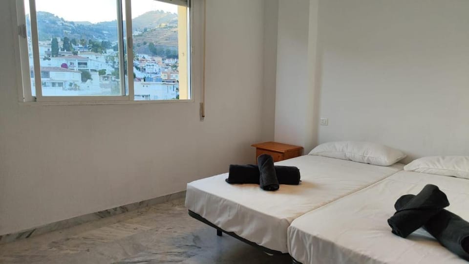 Siesta Mariote Beach Apartment in Costa Tropical