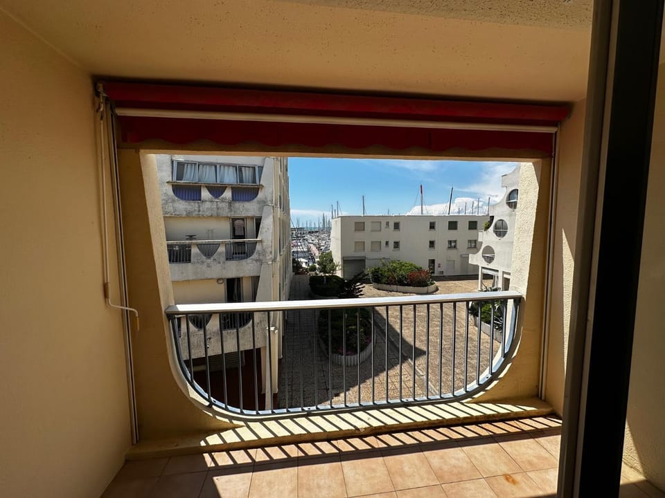 Coeur de ville, studio avec parking N73 Apartment in La Grande-Motte