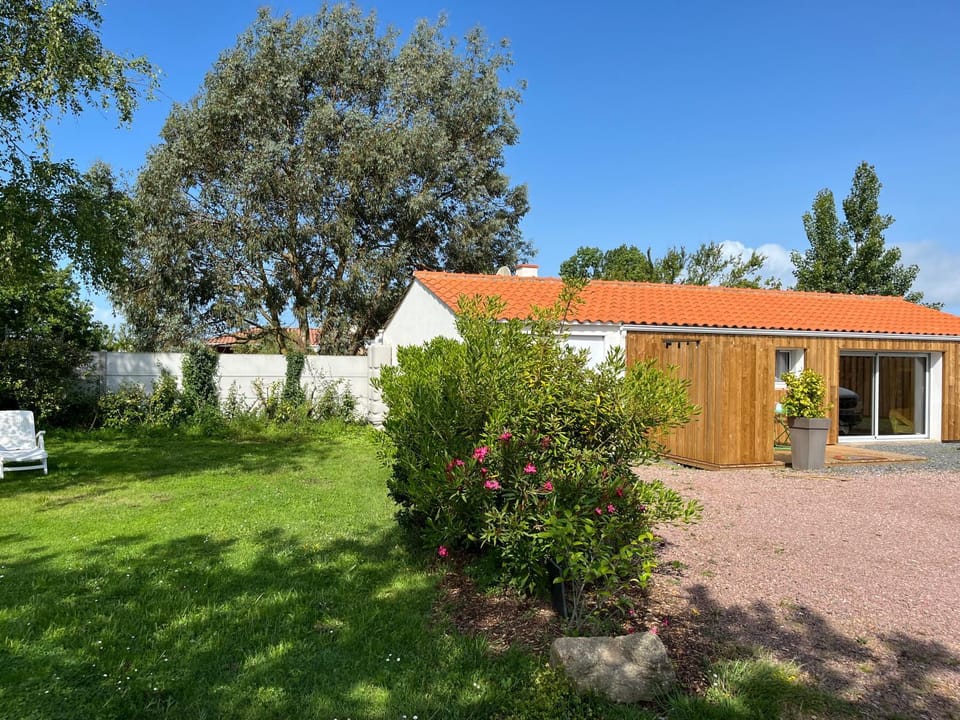 Garden, Garden view